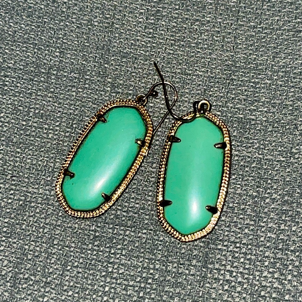 Gold and turquoise Elle earrings! ✨